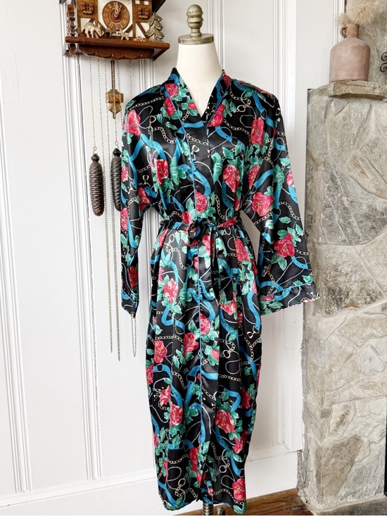 Vintage Other - Vintage Horse-Bit and Floral Satin Black Multicolor Womens Robe